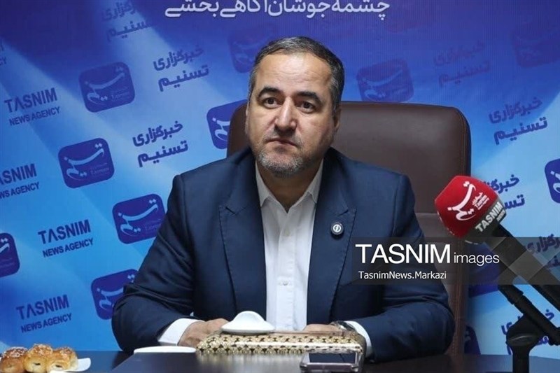 عارضه قلبی راننده اتوبوس واحد در اراک/12 شهروند مصدوم شدند
