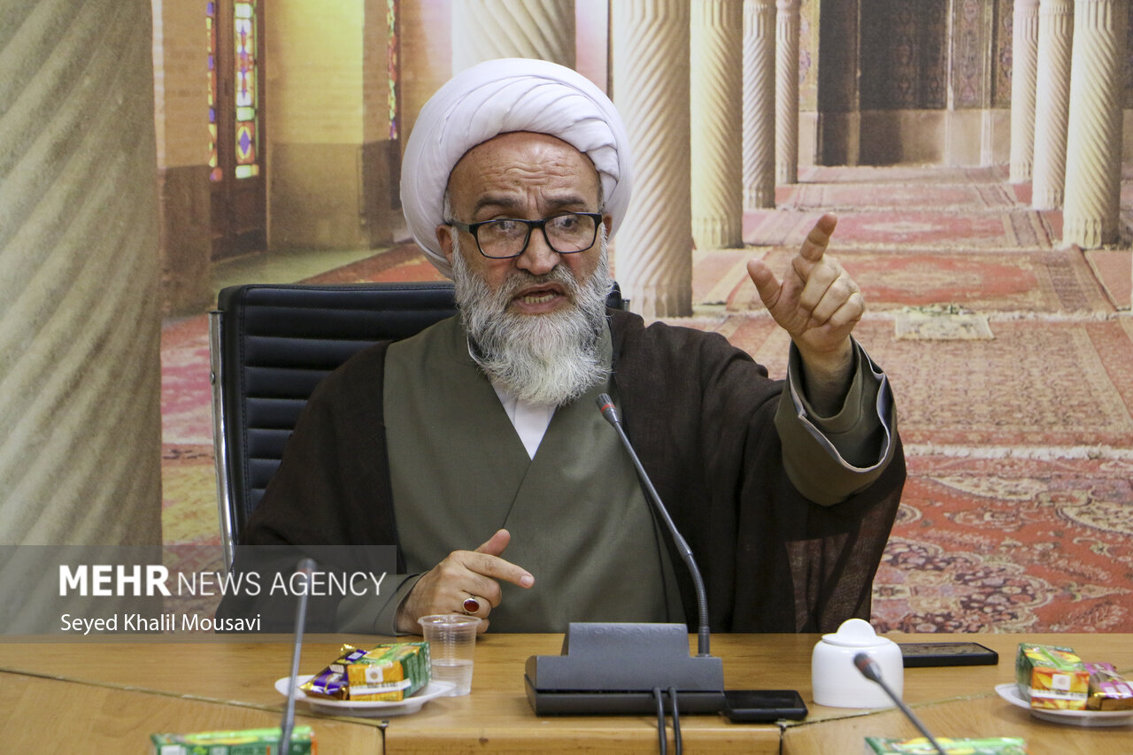 آمریکا تسلیم شدن بدون قید و شرط  ملت ایران را می‌خواهد