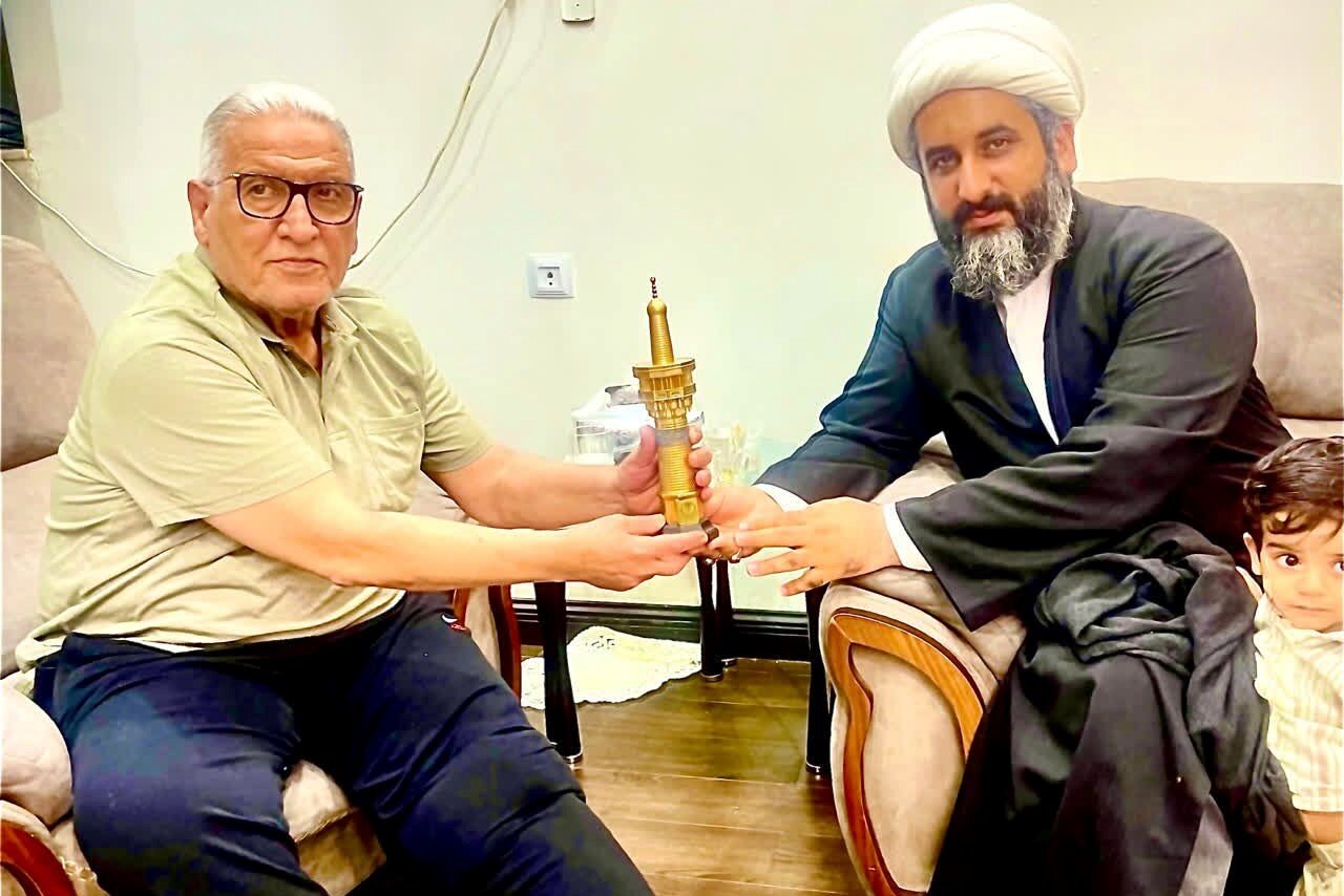 پیرغلام اهل‌بیت(ع) در بوشهر تقدیر شد