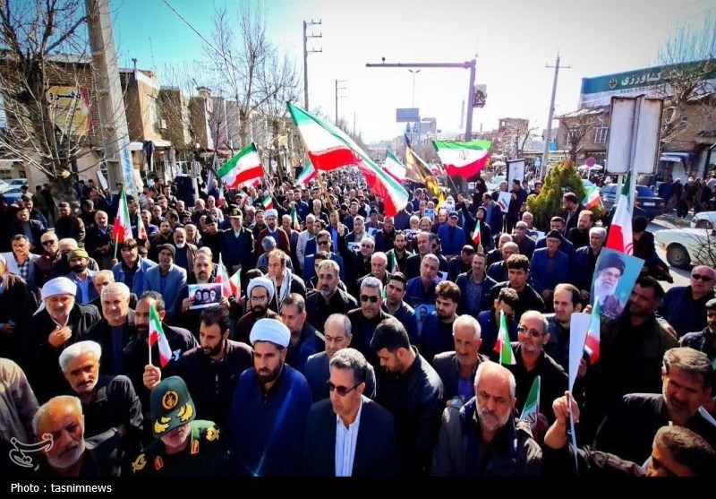 مراسم تشییع شهدای جنگ تحمیلی؛ فردا ساعت 13:30 از میدان انقلاب