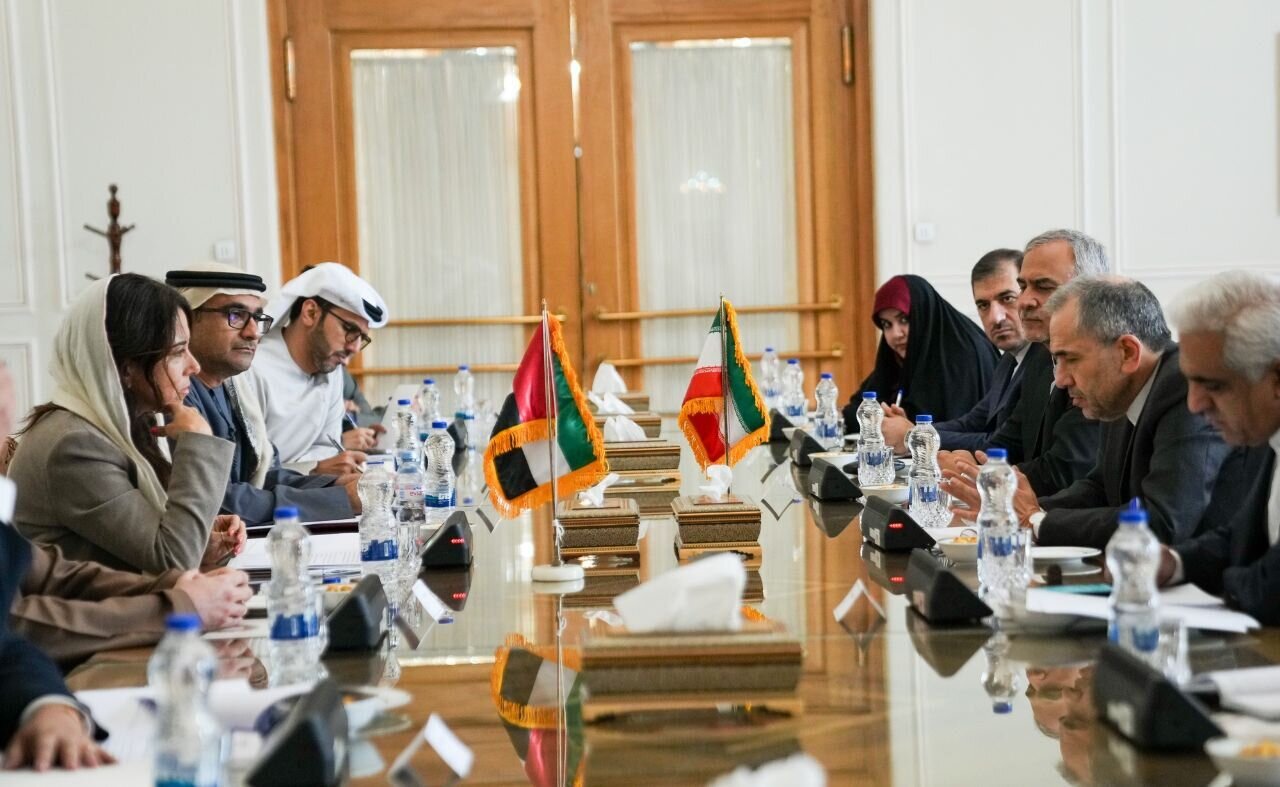 دومین نشست کمیته رایزنی سیاسی جمهوری اسلامی ایران و امارات