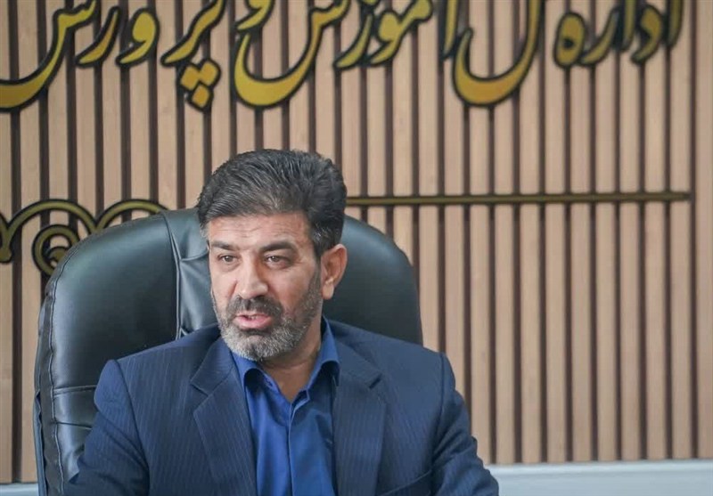 ‌معلمان مناطق محروم «کارانه» می‌گیرند