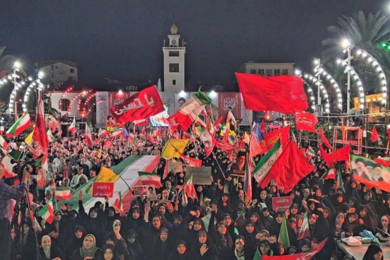 گزارش میدانی خبرنگار مهر از تداوم حضور رشتی‌ها در میدان