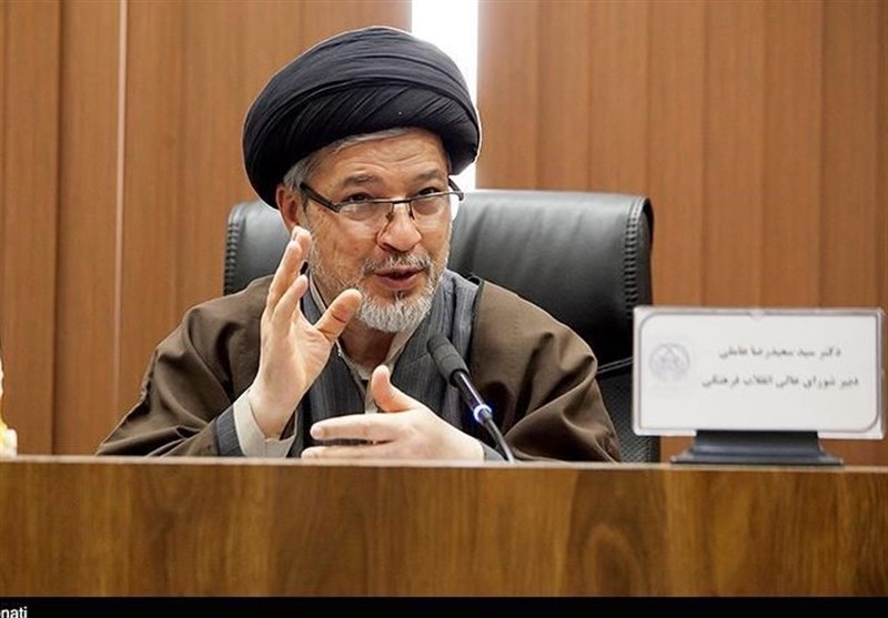 عاملی: چه باحجاب و چه کم حجاب، همه اراده ساختن ایران را دارند
