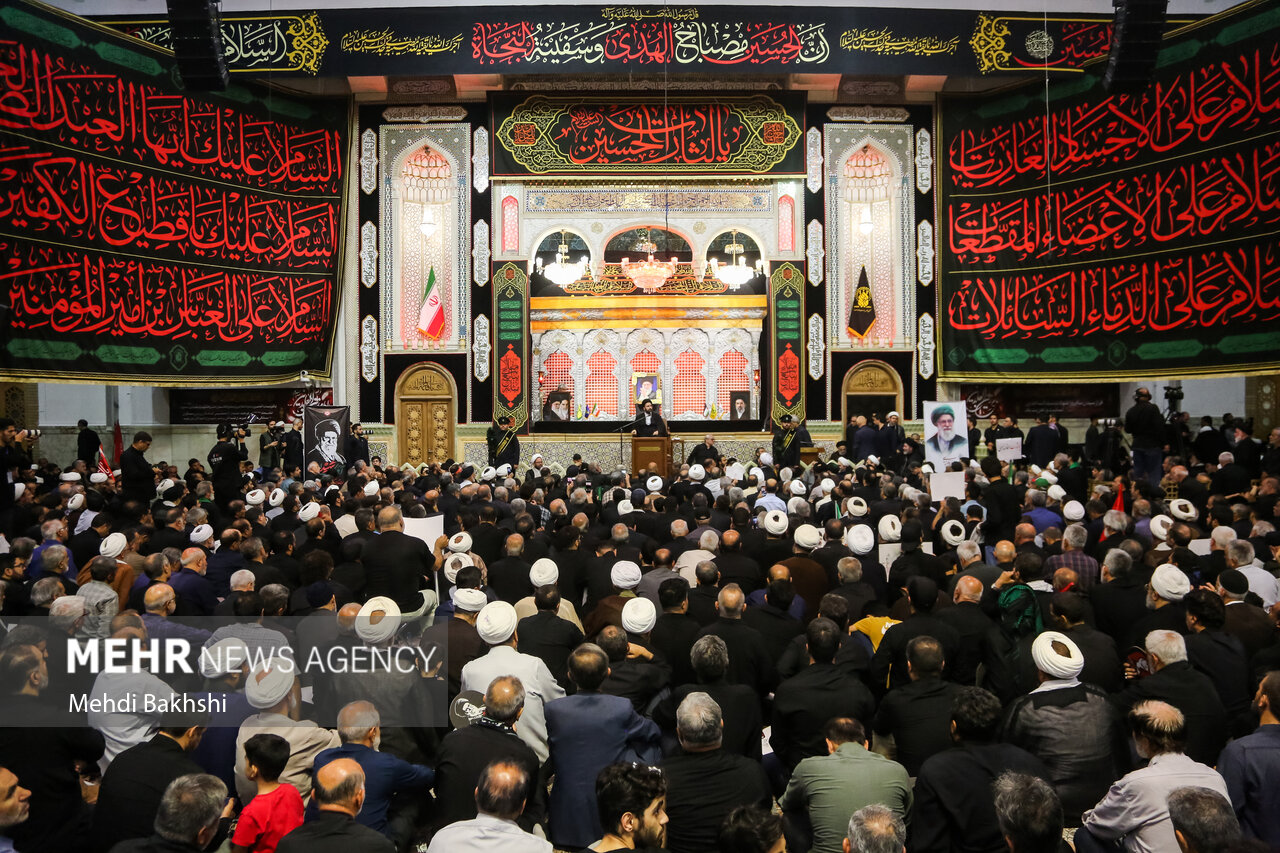 عزاداری شهادت امام رضا(ع) در حرم بانوی کرامت