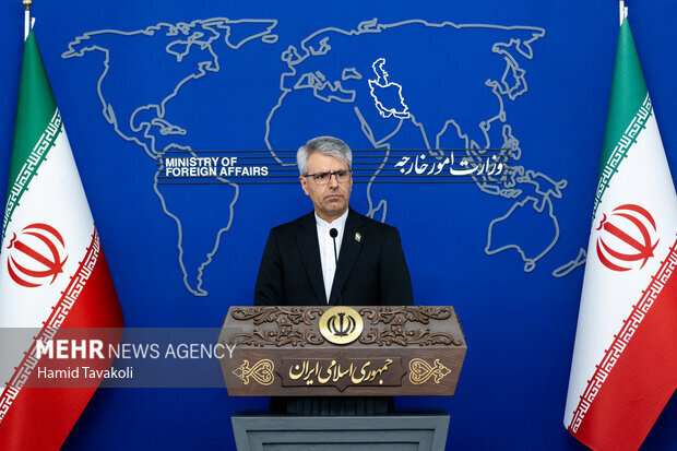 اقتدار ملی تنها عامل بازدارنده و موثر در برابر زیاده خواهی بیگانه است