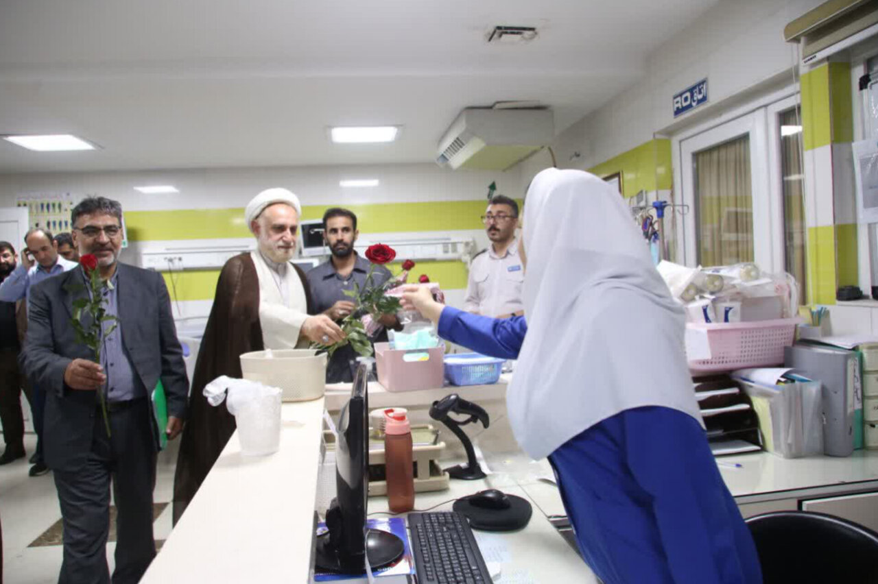 فصل تازه وقف در مازندران؛ از اتوکلاو بیمارستان تا تبلت دانش‌آموز