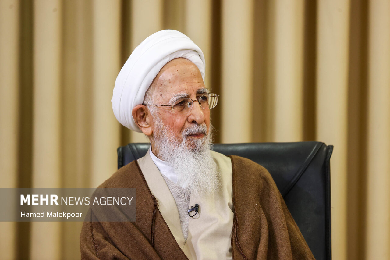 ملت ایران برابر هرگونه تعرض با اقتدار ایستادگی می‌کنند