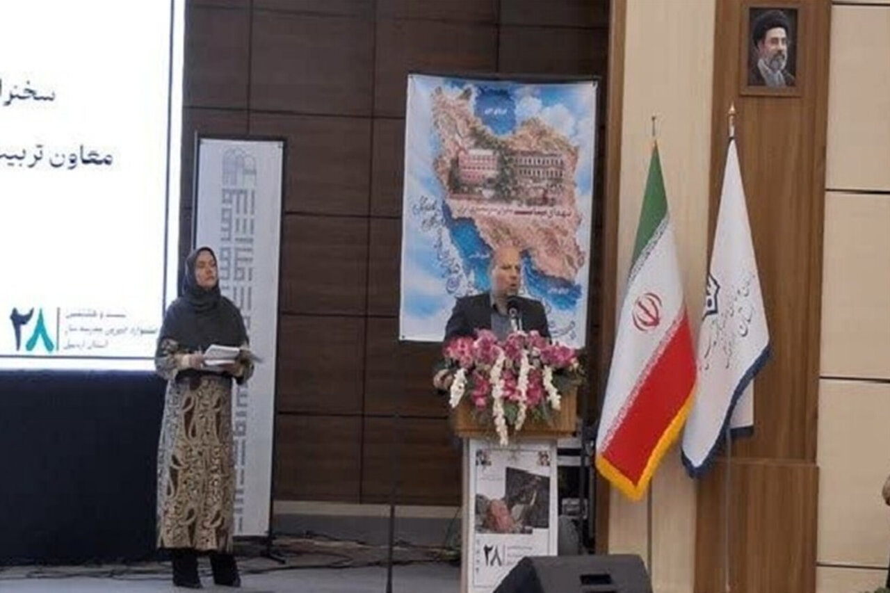 هدفگذاری رسیدن به سرانه ۶.۱ مترمربع آموزشی