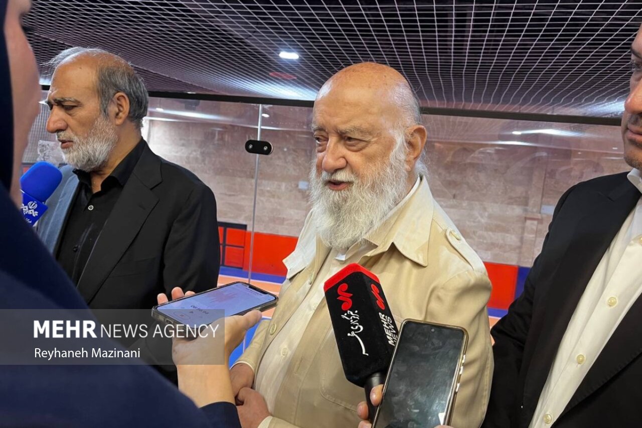 چمران: توسعه مجموعه‌های ورزشی بخشی از مسئولیت مدیریت شهری است