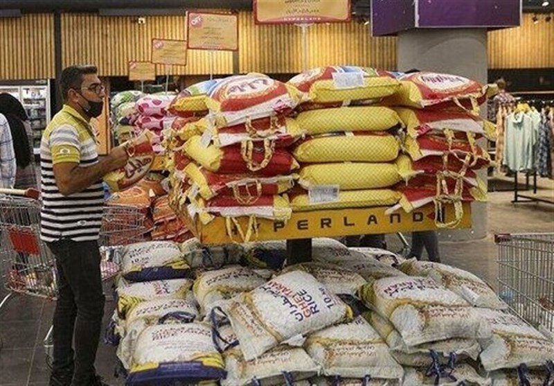ذخیره‌سازی و توزیع کالا در حال انجام است