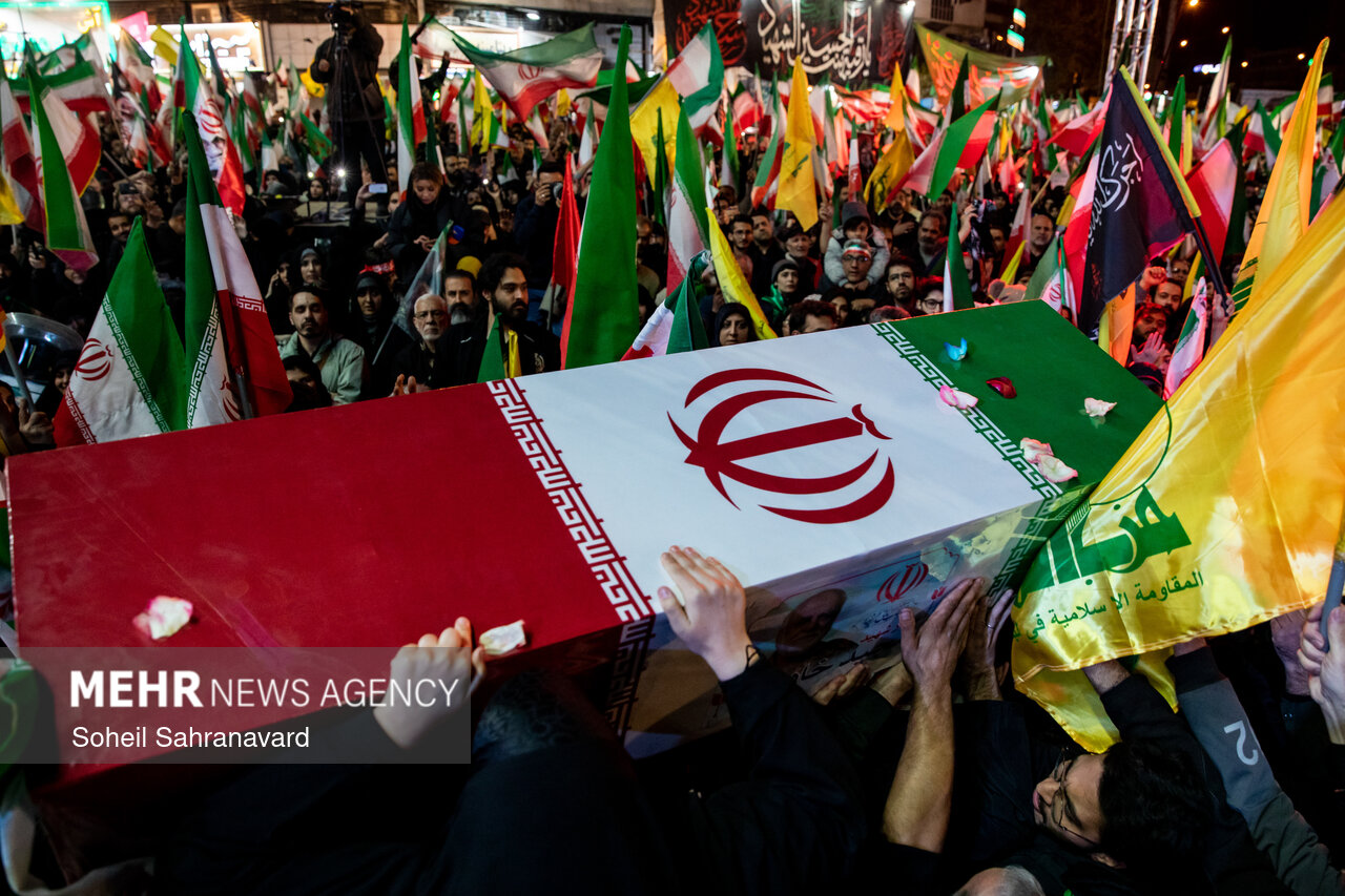وداع با شهید مدافع امنیت «عرفان رماوندی» در خرمشهر