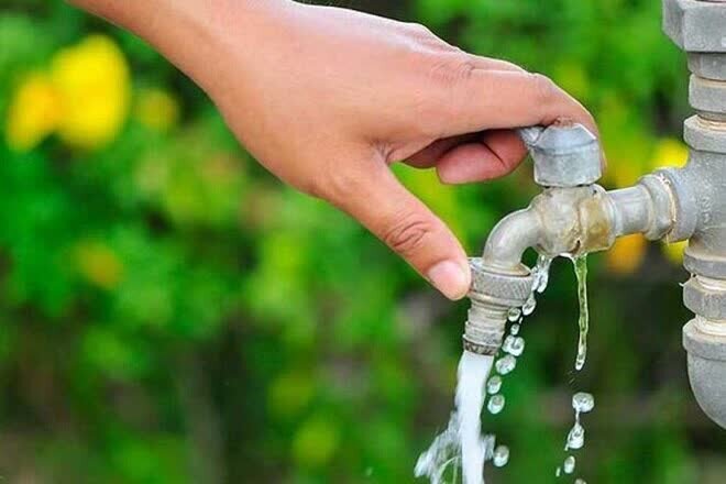 امیرتیموری: آب جزیره لارک پس از حمله دشمن به تاسیسات آب پایدار است