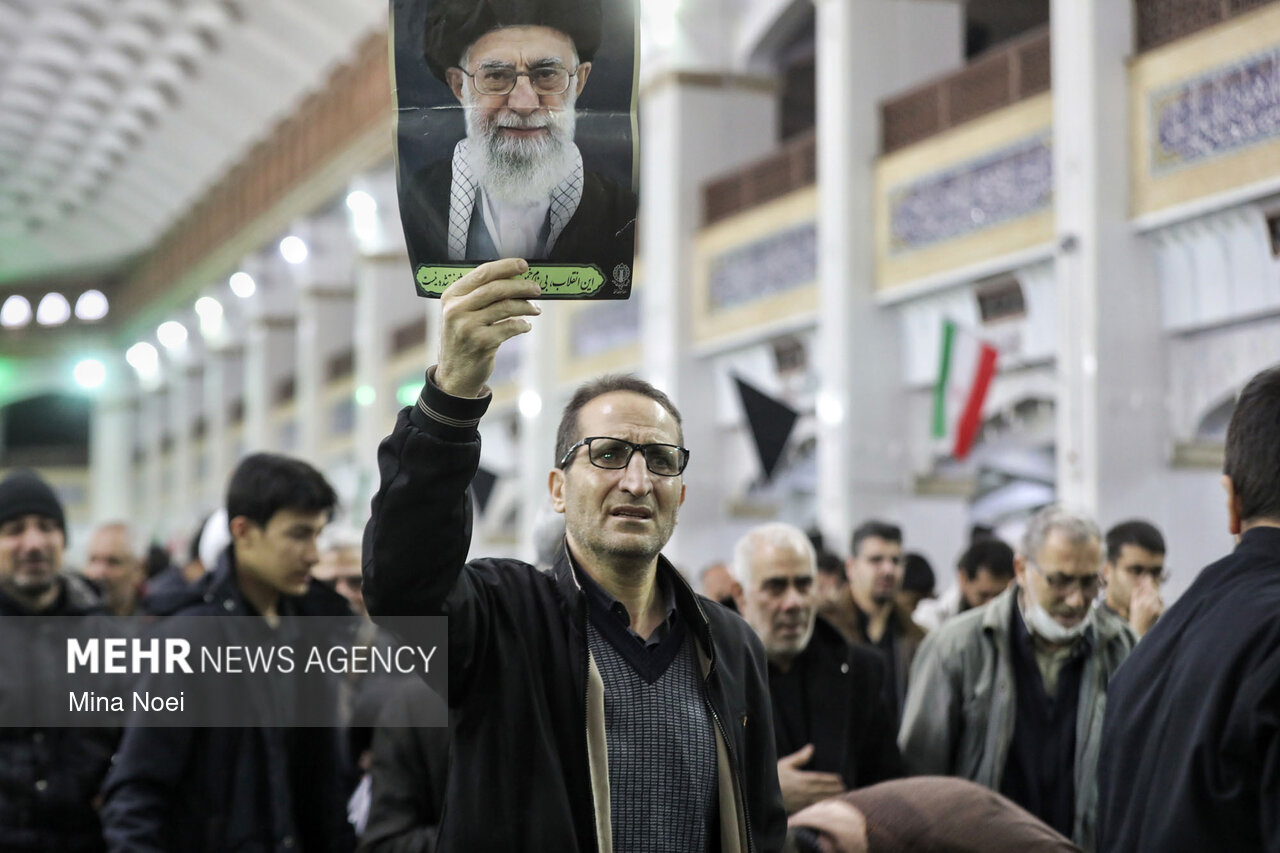 شهید خامنه‌ای با تکیه بر منافع ملی، ایران را در مسیر توسعه قرار داد