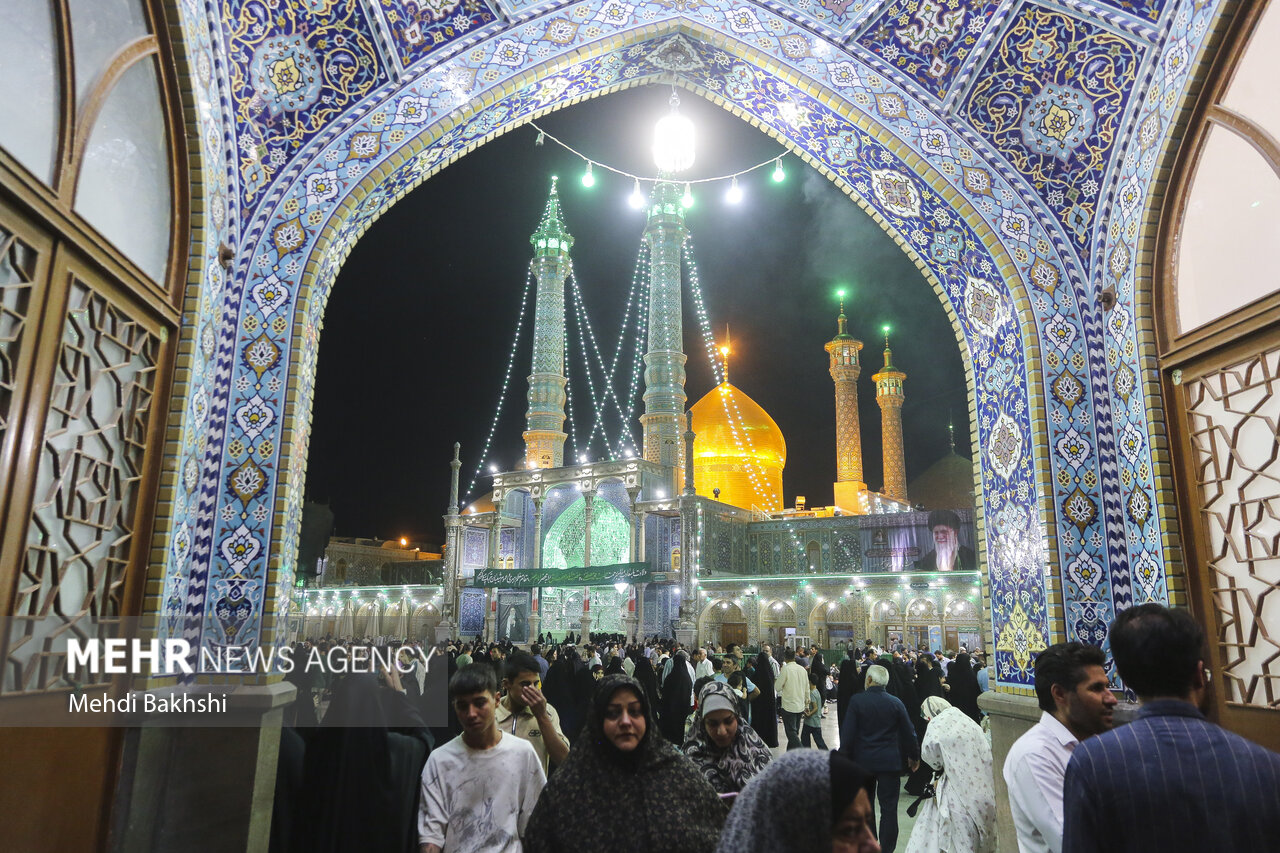 جشن ولادت پیامبر اکرم(ص) در حرم حضرت معصومه(س)