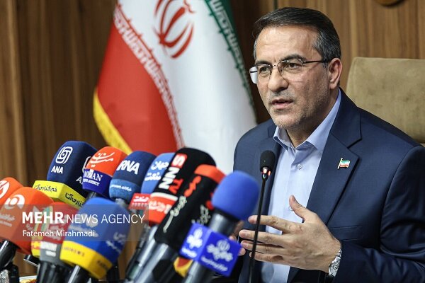 در جنگ ساختار ۱۱ وزارتخانه بازنگری شد؛ صرفه‌جویی احتمالی بیش از ۴۰۰همت
