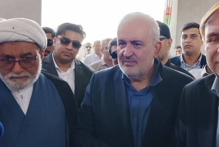 وزیر نیرو: برای آبادانی بوشهر اگر لازم باشد سینه‌خیز هم می‌آییم