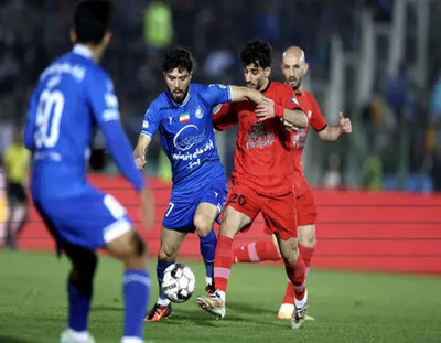 شهرخبر - استقلال با نتیجه 3 بر صفر پیروز شد و تراکتور روی جدول است. حکم نهایی صادر شد