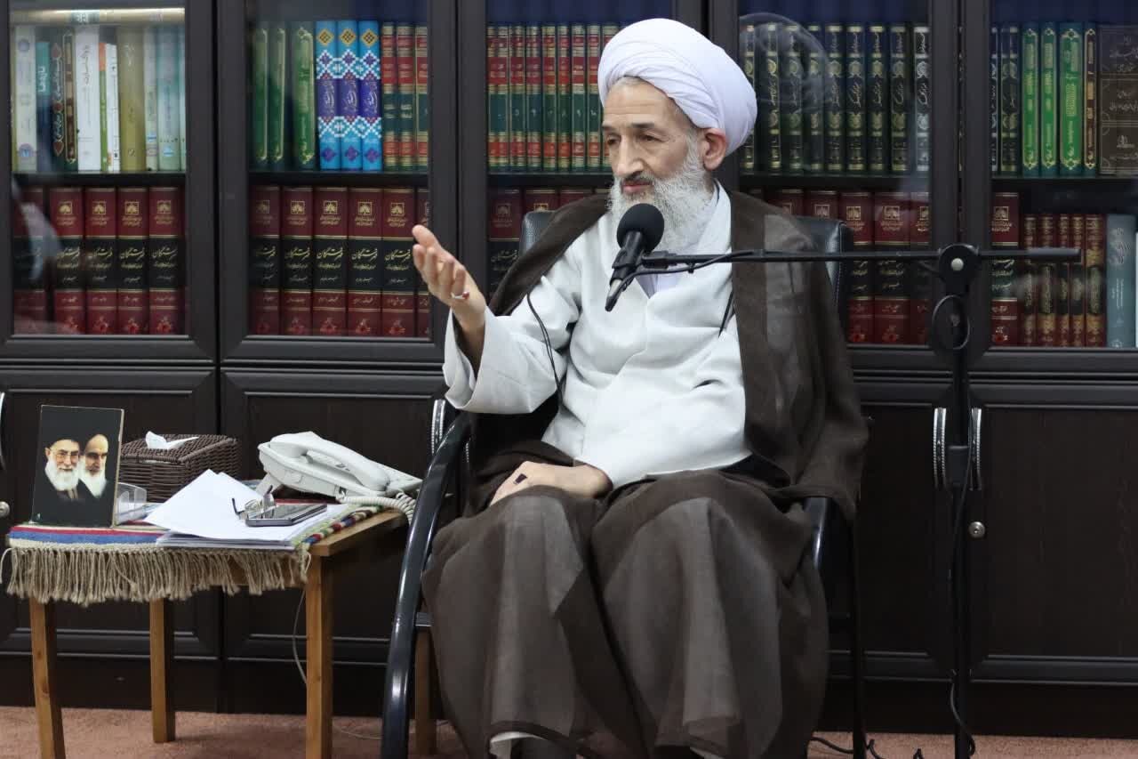 حضور پرشور مردم در ۲۲ بهمن نماد شایستگی ملت برای پیروزی است