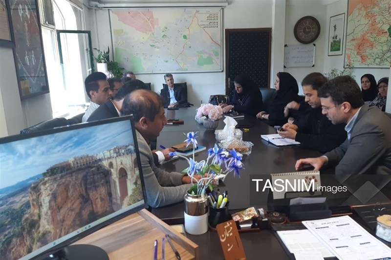 سواد رسانه‌ای به میان خانواده‌ها می‌آید؛ یک طرح مشترک در مدارس کردستان