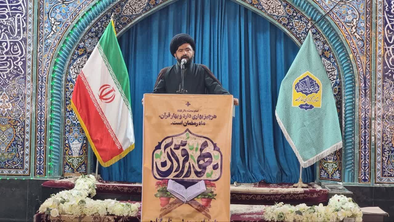 امام  جمعه موقت گناوه: حرمت ماه رمضان حفظ شود