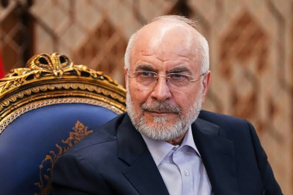 بازنشر مواضع اقتصادی قالیباف در فضای مجازی آمریکا