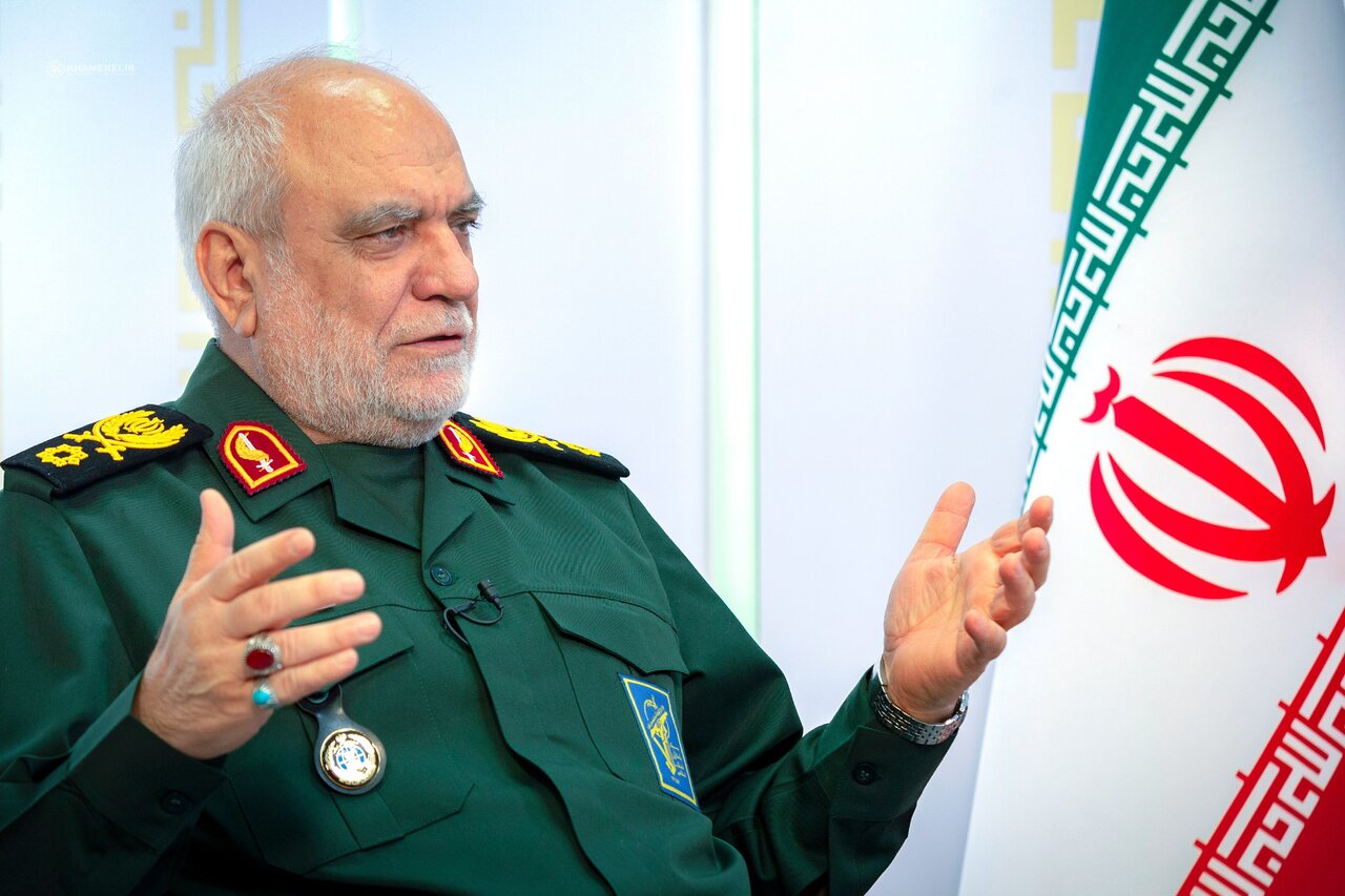 مراسم وداع و تشییع پیکر رئیس سازمان اطلاعات سپاه برگزار می‌شود