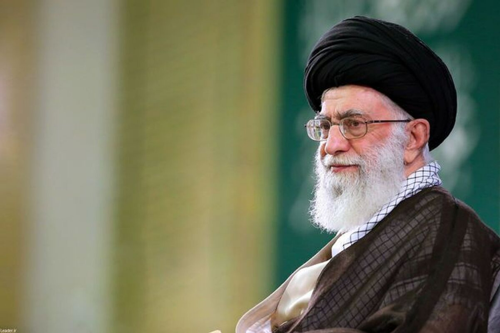 رهبر معظم انقلاب اسلامی ایران به شهادت رسیدند