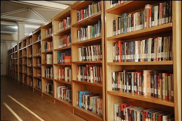 عیدی نهاد کتابخانه‌های عمومی برای اهل مطالعه 