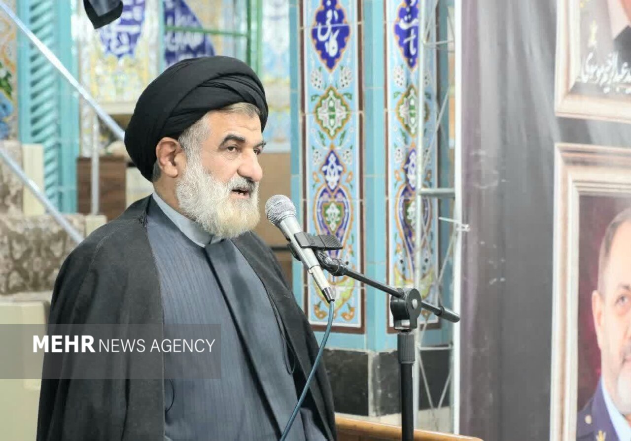 امام جمعه موقت نسیم‌شهر: رسیدگی به معیشت مردم باید در اولویت باشد