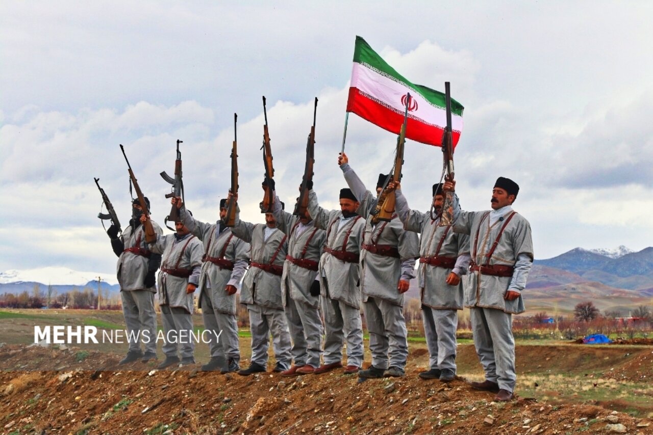اصابت تیر عشایر ایران به دو بالگرد بلک هاوک آمریکایی