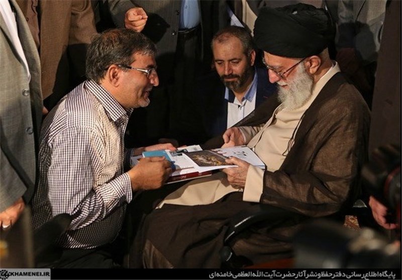 مشتی که حتی زیر آوار نیز گره‌خورده بود، گویی آخرین پیامش استقامت بود