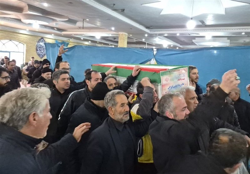 وداع باشکوه بهارستانی‌ها با پیکر 2 شهید حملات آمریکایی ـ صهیونی + فیلم