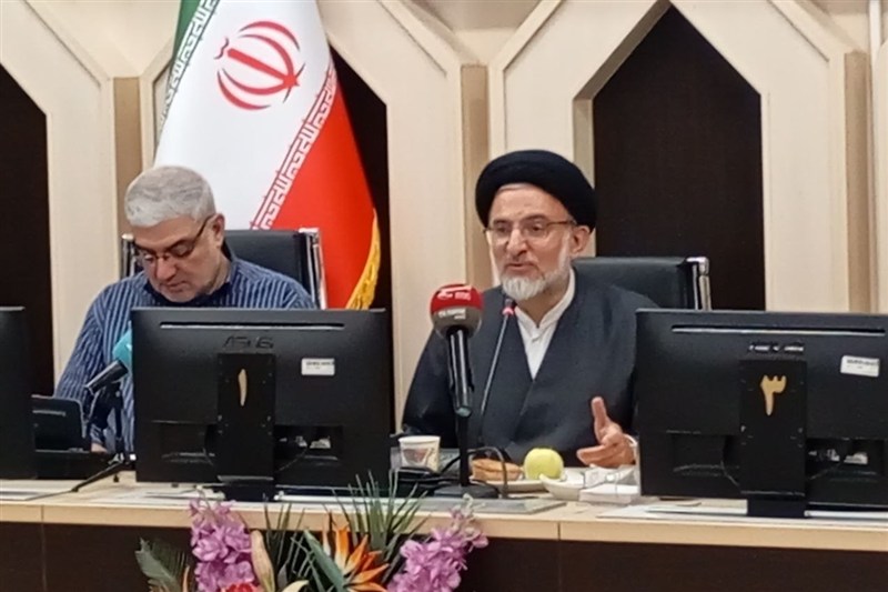 نقش حرم امامزادگان در خدمت‌رسانی اجتماعی و انسجام جامعه