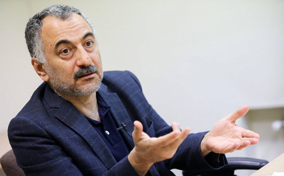 لیلاز: رهبری اگر می‌خواست زنده بماند باید ایران را تحویل آمریکا می‌داد