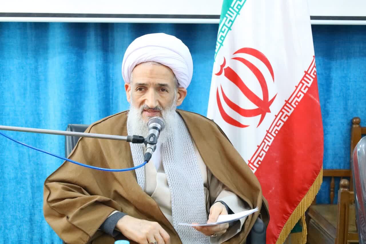 قرآن پناهگاه جامعه در شرایط فتنه است