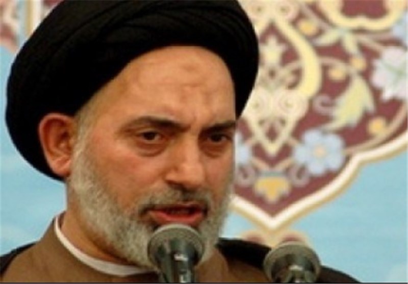 امام جمعه نجف: حقوق کارمندان را با دلار پرداخت کنید