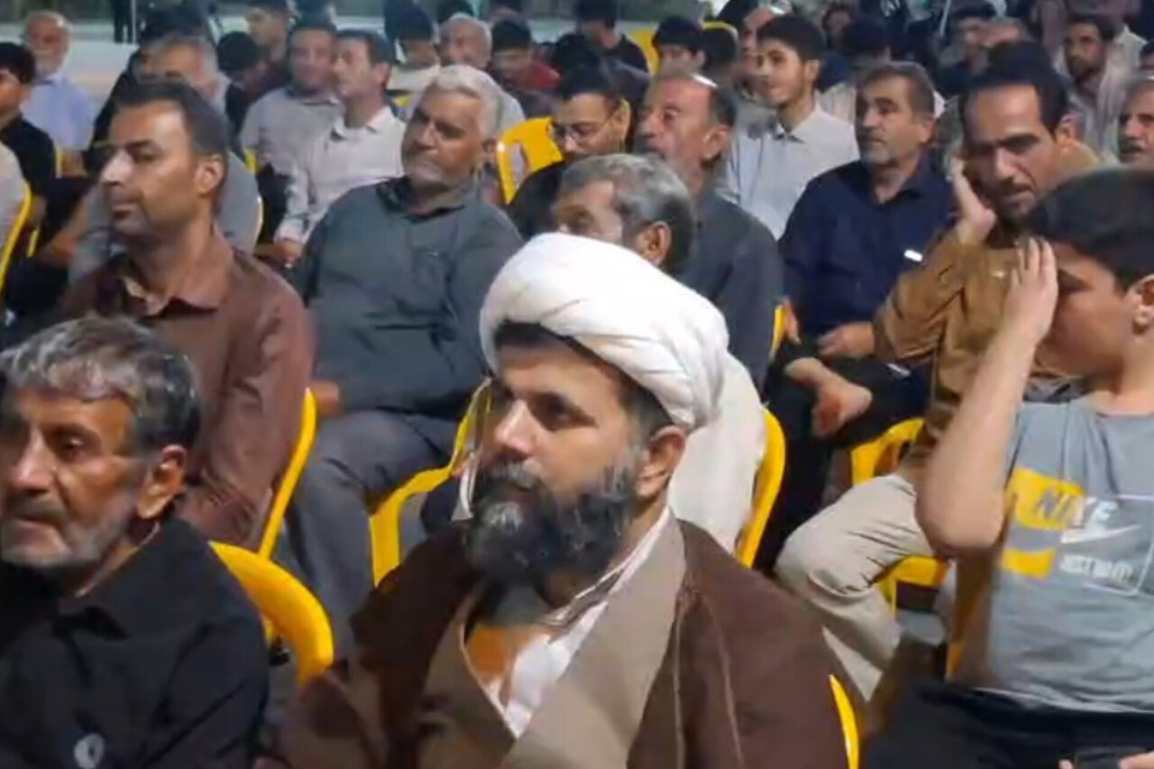 اجتماع مردم انقلابی آبدان در شب ۲۱۷