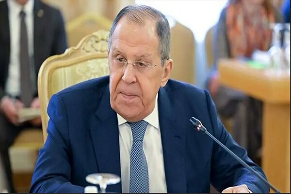 لاوروف: هدف آمریکا از ترور رهبران کشورها، دست‌یافتن به منابع آن‌ها است