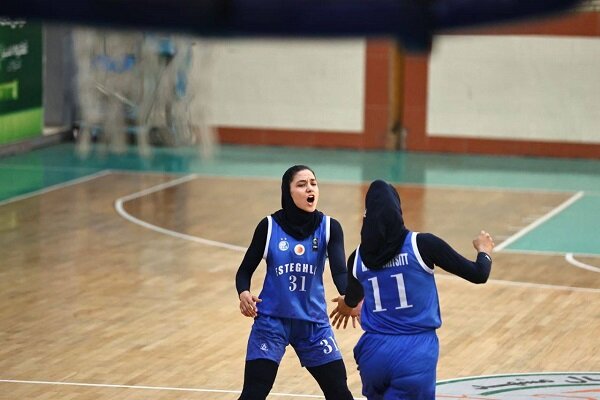 استقلال به قهرمانی لیگ بسکتبال زنان نزدیک شد