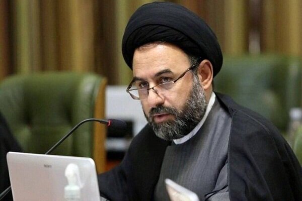 حفظ بنیه فنی شهرداری و تسریع در بهره‌برداری پروژه‌های عمرانی ضروری است
