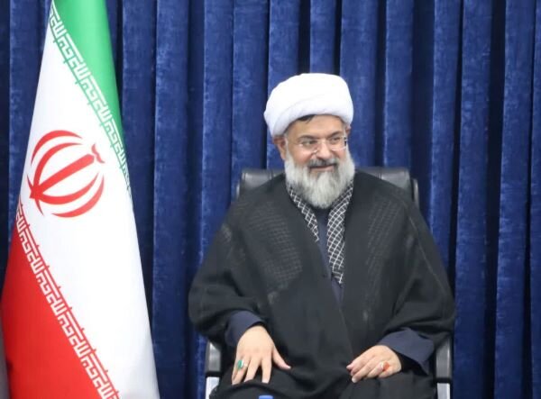 زاهد دوست: نماز جمعه قرارگاه ترویج فرهنگ ایثار و شهادت است