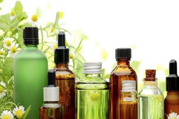 صدور بیش از ۱۲۰ پروانه ساخت  داروهای طبیعی و گیاهی در سال ۱۴۰۴