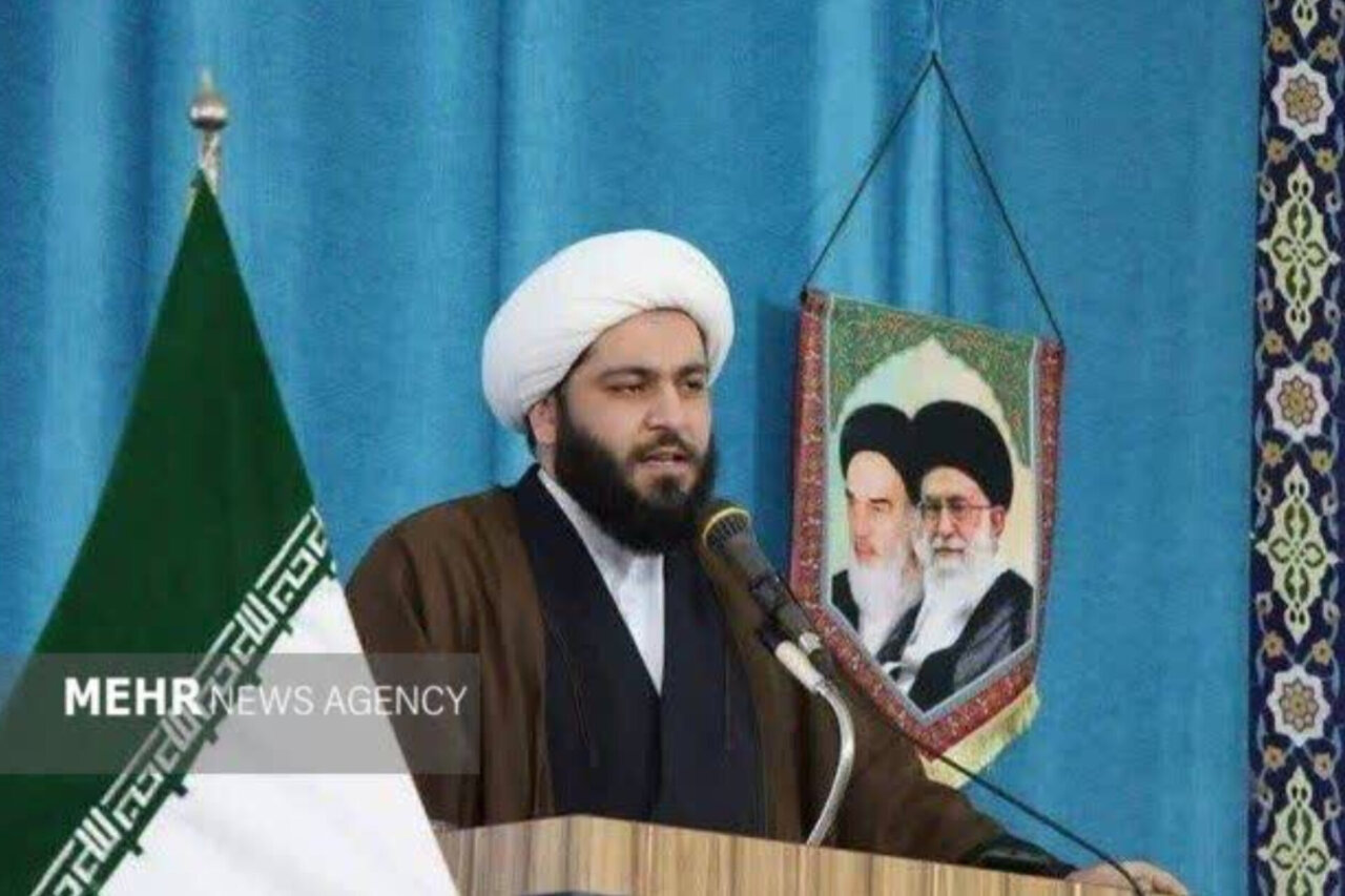 اجازه ندهیم مشکلات اقتصادی دستاویز دشمن شود