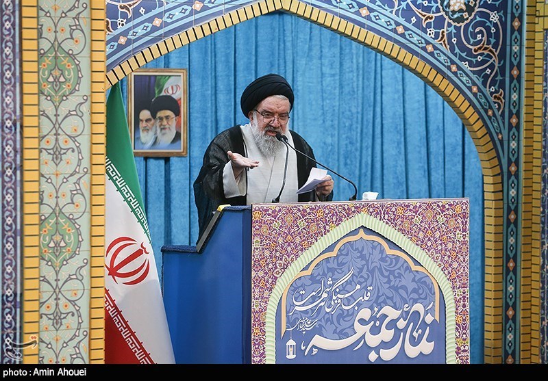 خاتمی: در نفی مذاکره با آمریکای متجاوز، سران کشور متحدند