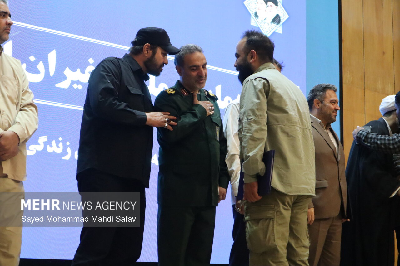 همایش سفیران امید
