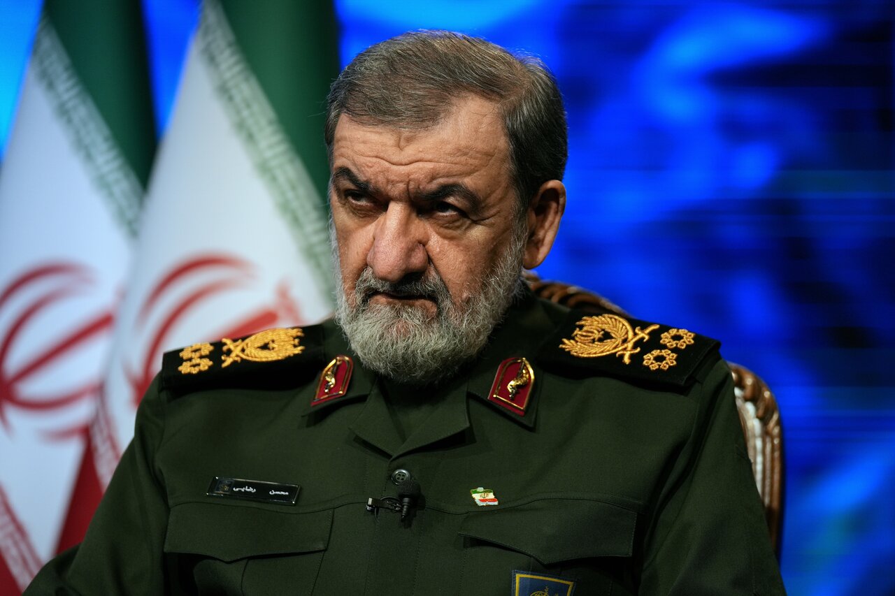 سرلشکر رضایی: پاسخ آمریکا به شروطمان را ناکافی می‌دانیم