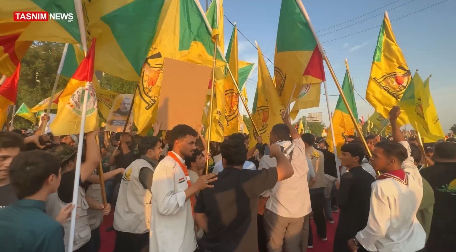 قدردانی عراقی‌ها از مجاهدت‌های ایران و حاج قاسم در جشن اخراج آمریکا