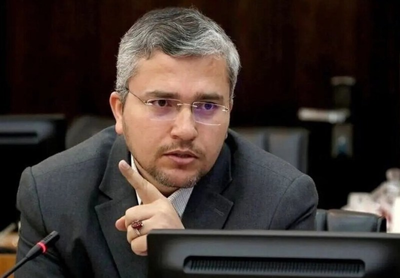 در دفاع از ابراهیم رضایی؛ سخنگوی سابق انقلابی کمیسیون امنیت ملی مجلس