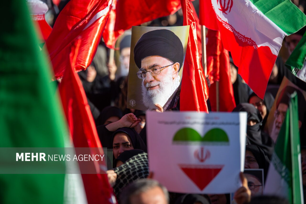 اجتماع عزاداران شهادت امام خامنه ای در همدان